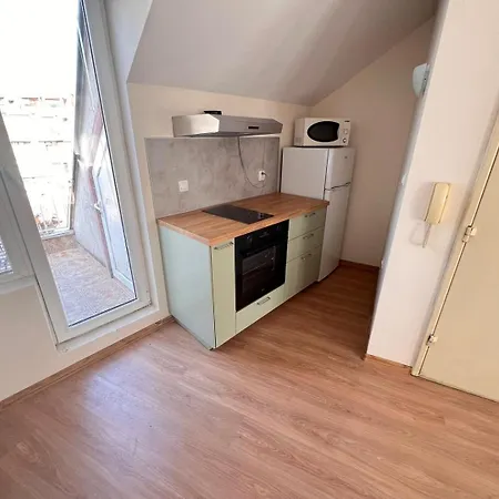 Sunny Nest Апартаменти Варна